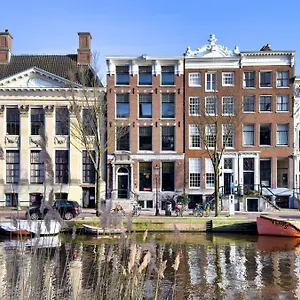 hostel-stayokay-stadsdoelen.amsterdam-hotels.net/